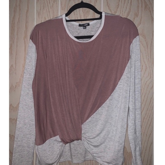 NEW Fashion Nova Twist Knot Two Tone Tee - Picture 1 of 3